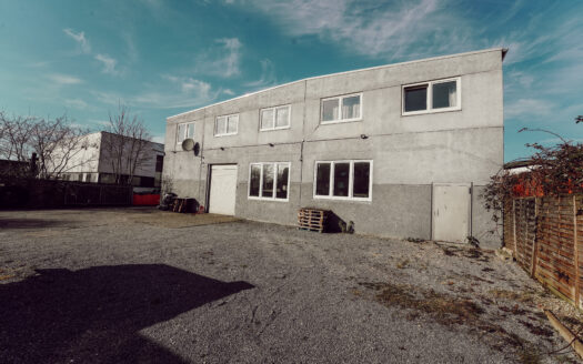 Gewerbeeinheit mit vielen Möglichkeiten mitten in Kempen