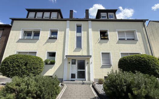 Gemütliche Dachgeschoss- Wohnung in bevorzugter Wohnlage!