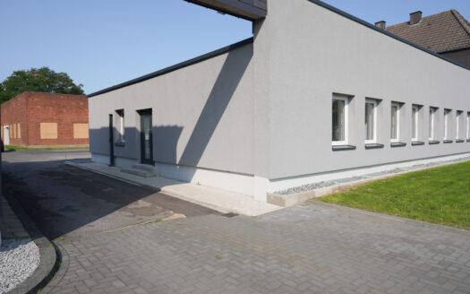 Modern, hell & barrierefrei – Büroeinheit oder Praxisfläche in Krefeld-Oppum