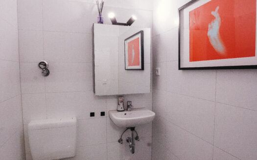 moderne, helle und einzugsfertige Maisonette-Wohnung, die etwas besonderes ist -Maisonettwohnung mit Charme in Willich