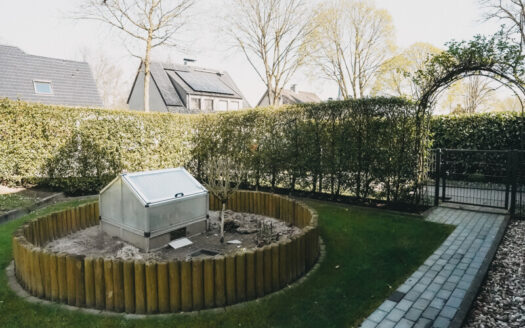 Fast wie ein Haus: Erdgeschosswohnung mit 170m² eigenem Garten & viel Wohnkomfort